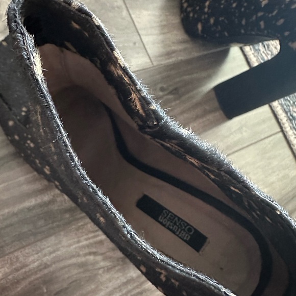 Funky pony fur booties - Picture 4 of 6